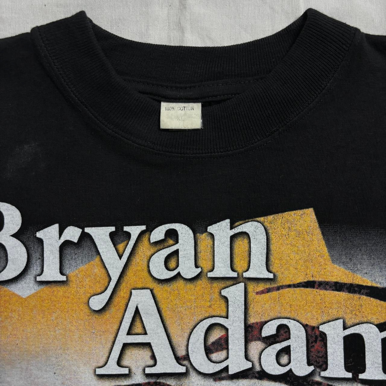 Bryan Adams 2002 vintage teeshirt